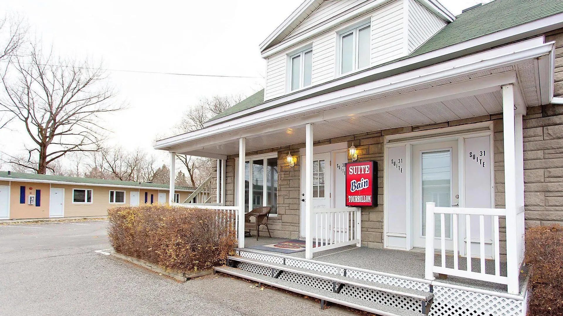 **  Motel Homeric Quebeque Canadá